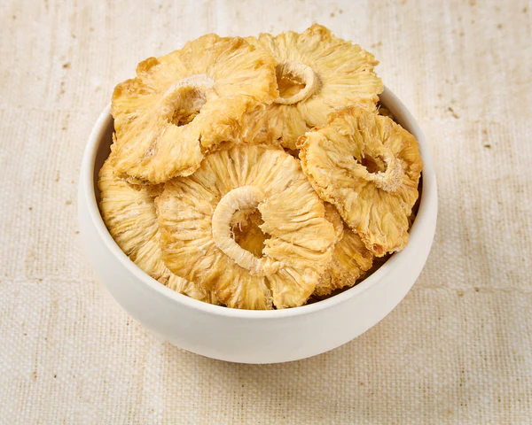 PIÑA DESHIDRATADA TROZOS